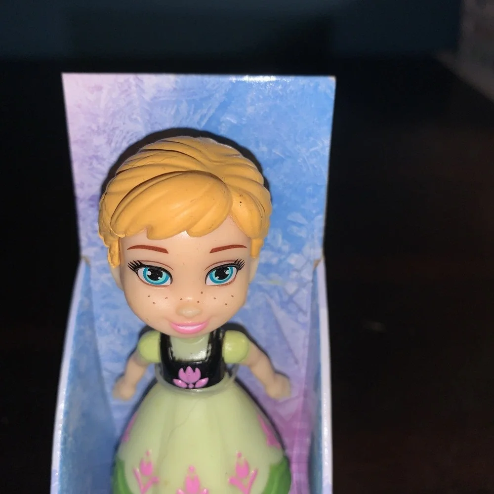Mini Toddler Frozen‎ Fever Anna Disney Jakks Pacific 3.5